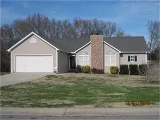 18 Savannah Ln, Jefferson, GA 30549