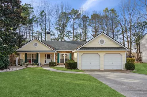 4957 Abbotts Glen Trl NW, Acworth, GA 30101