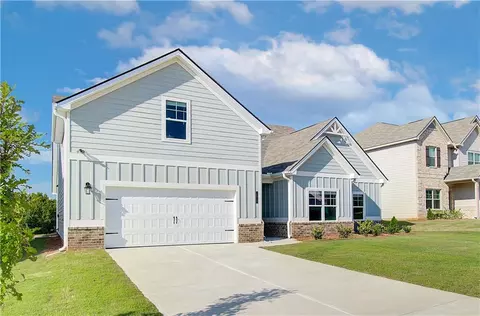 24 Mill Pond Ln, Moreland, GA 30259