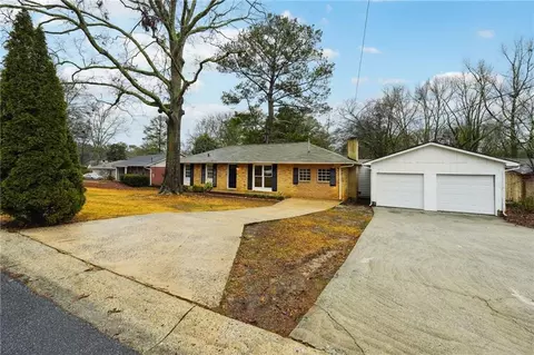 262 Allison Ct, Riverdale, GA 30274