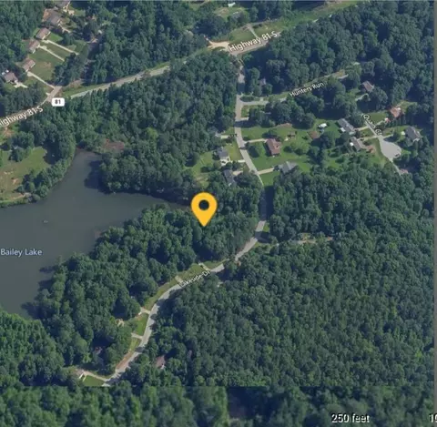 70 Lakeside Dr, Covington, GA 30016