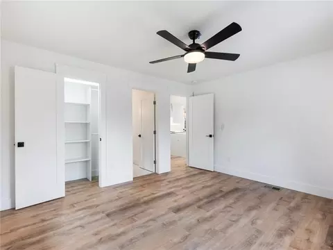 2215 Plantation Ln, Chamblee, GA 30341 photo 14