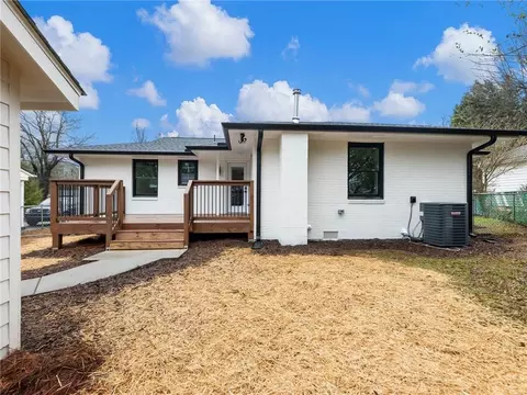 2215 Plantation Ln, Chamblee, GA 30341 photo 30