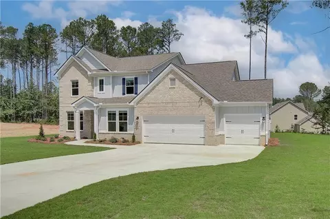10 Whites Pond Rd, Moreland, GA 30259