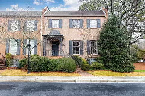3522 Paces Pl NW, Atlanta, GA 30327