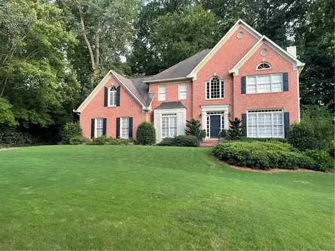 3980 Devon Oaks Dr NE, Marietta, GA 30066
