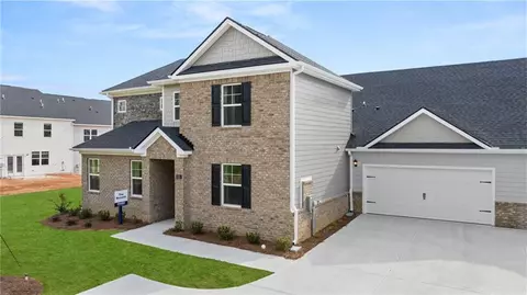 602 Silver Moon Dr, Loganville, GA 30052