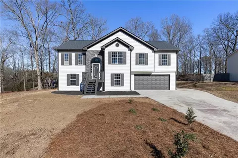 1794 N Round Rd, Lawrenceville, GA 30045