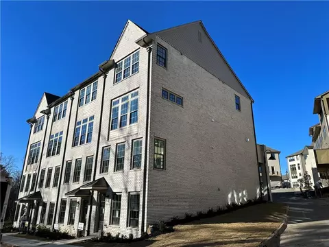 6653 Prelude Dr, Sandy Springs, GA 30328