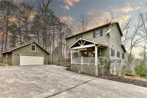 65 Medina Ct, Ellijay, GA 30540