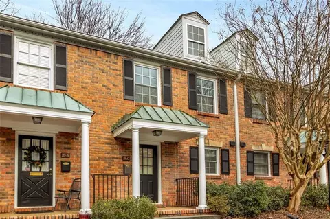 6700 Roswell Rd #29C, Atlanta, GA 30328