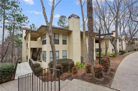 803 Lismore SE, Smyrna, GA 30080