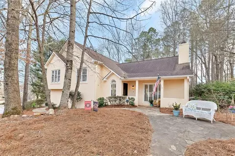 2152 Summerchase Dr, Woodstock, GA 30189