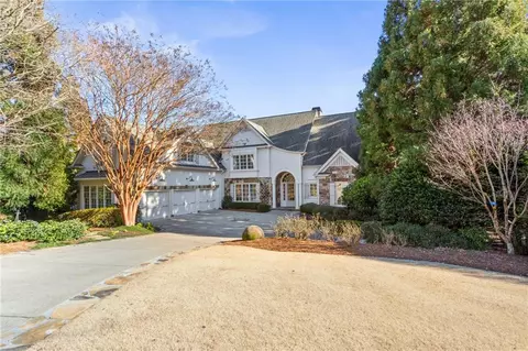 4852 Rivercliff Dr, Marietta, GA 30067