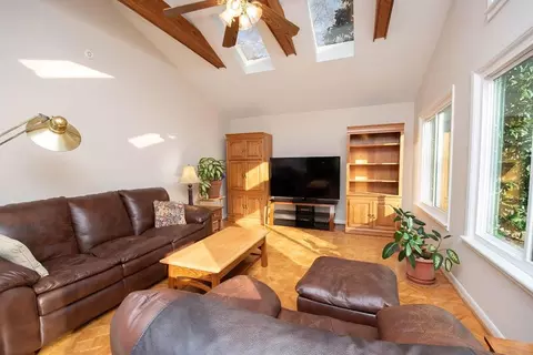 3325 N Embry Cir, Chamblee, GA 30341 photo 14