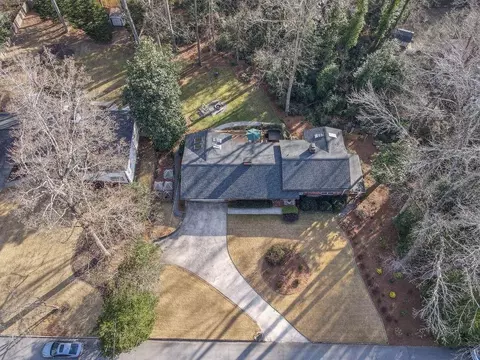 3325 N Embry Cir, Chamblee, GA 30341 photo 43