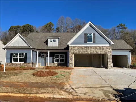 191 Cherokee Rose Ln, Hoschton, GA 30548