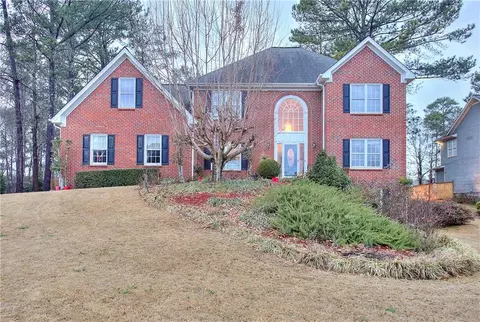 2441 Meadow Grove Way SW, Lilburn, GA 30047