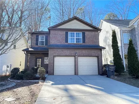 3803 Lakeside Walk Dr NW, Lilburn, GA 30047