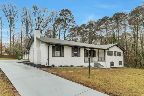 3847 Artist View Dr, Decatur, GA 30034