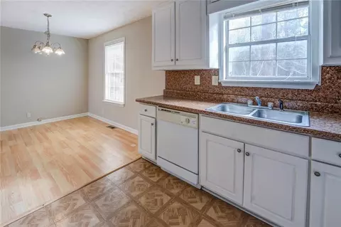 Kitchen - 697 Rocky Point Rd, Covington, GA 30014 photo 5 of 6