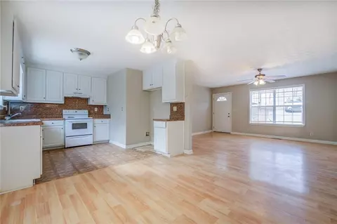Kitchen - 697 Rocky Point Rd, Covington, GA 30014 photo 1 of 6