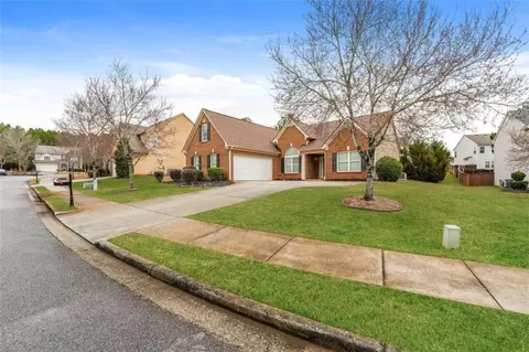 470 Canyon Way, Atlanta, GA 30349