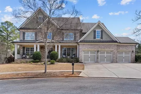 175 Cochran Farms Dr, Roswell, GA 30075