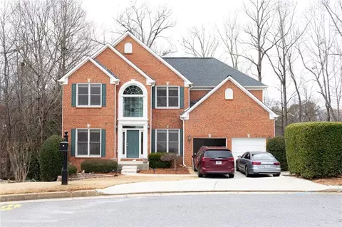 510 Tumbling Creek Dr, Alpharetta, GA 30005