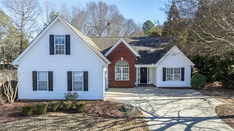 4603 Devencrest Ln, Buford, GA 30519