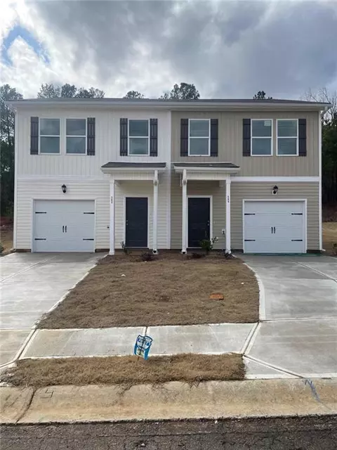 411 Oakwood Dr #58, Milledgeville, GA 31061