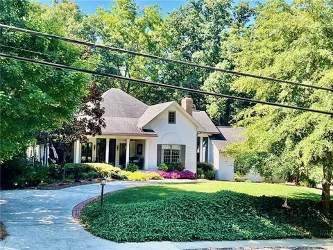 3677 W Lawrenceville St, Duluth, GA 30096