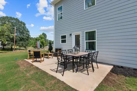 Exterior - 384 Treadstone Dr, Dalton, GA 30720 photo 2 of 5