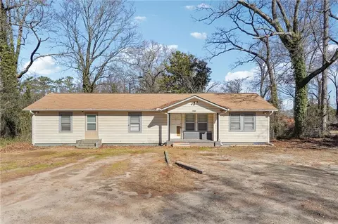4973 Bartlett Rd, Forest Park, GA 30297