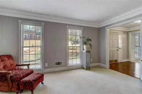 4875 Glenwhite Dr, Duluth, GA 30096 photo 9