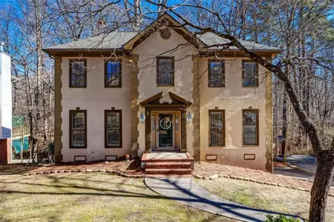 4875 Glenwhite Dr, Duluth, GA 30096 photo 2
