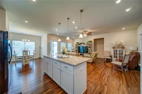 104 Willowbrook Ct, Calhoun, GA 30701 photo 8
