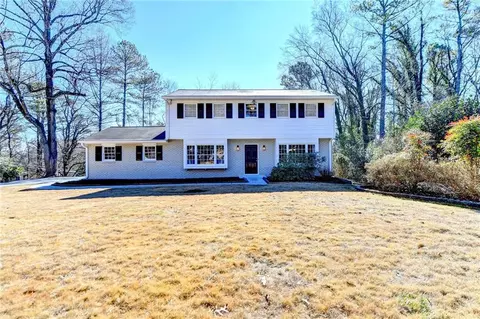 1621 Old Springhouse Ln, Dunwoody, GA 30338