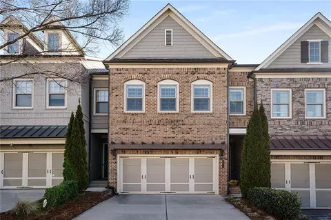 1013 Milhaven Dr, Roswell, GA 30076