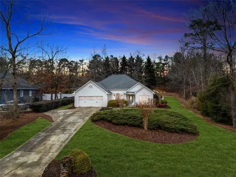 130 Riverstone Dr, Jasper, GA 30143