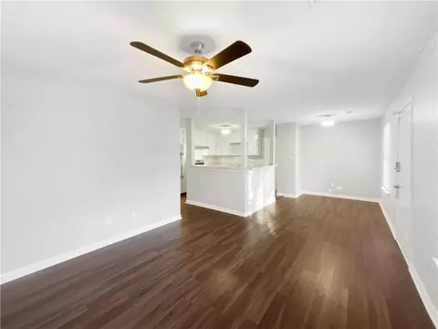 74 Spruce Dr, Mcdonough, GA 30253 photo 2