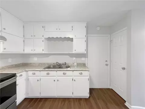 74 Spruce Dr, Mcdonough, GA 30253 photo 10