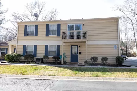 1368 Surrey Ln SW, Marietta, GA 30008