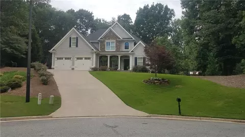 600 Forest Pine Dr, Ball Ground, GA 30107