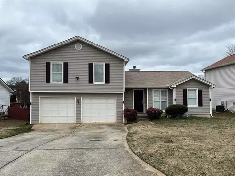 2421 Morning Glory Ln, Lawrenceville, GA 30044