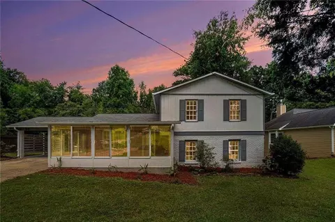 96 Bleeker St, Lawrenceville, GA 30044