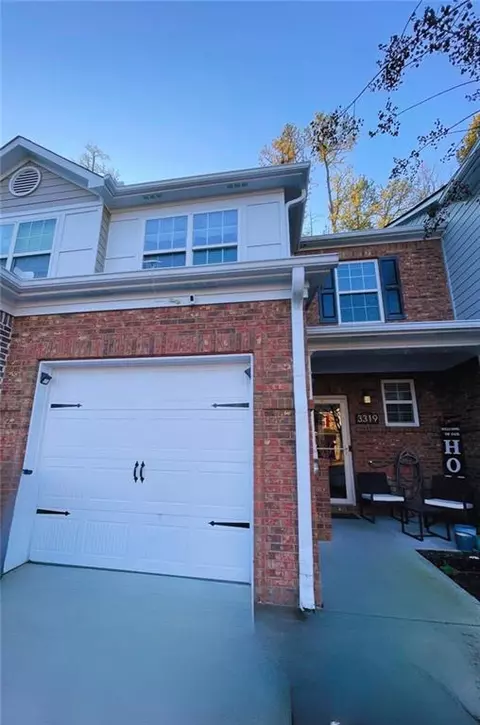 3319 Fernview Dr, Lawrenceville, GA 30044