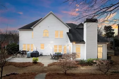 Exterior - 4205 Berkeley View Dr, Berkeley Lake, GA 30096 photo 17 of 19