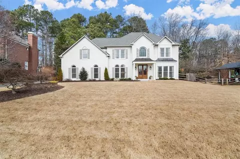 Exterior - 4205 Berkeley View Dr, Berkeley Lake, GA 30096 photo 15 of 19