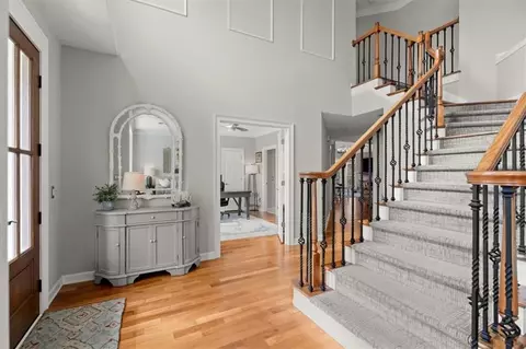 Entry Way - 4205 Berkeley View Dr, Berkeley Lake, GA 30096 photo 3 of 5